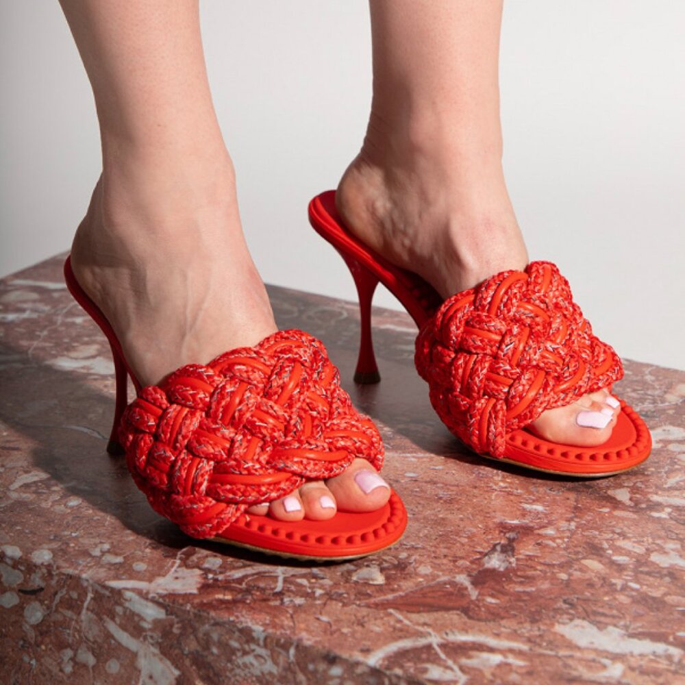 Bottega Veneta “Dot” Sandals – Size IT 39 / US 9 (RTL $1,250)